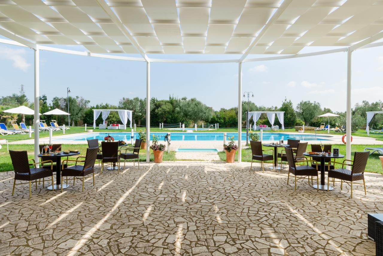 Amaregold Tenuta La Baronessa Resort トゥーリエ エクステリア 写真